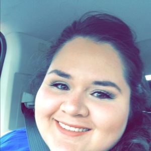 Meet your Posher, Iris